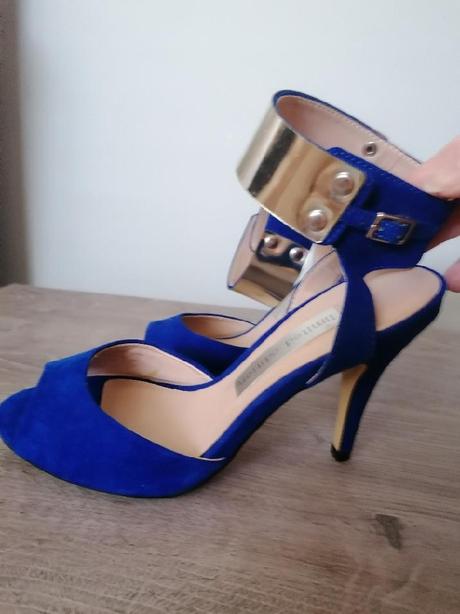 Sandálky s přezkou, f&f,36