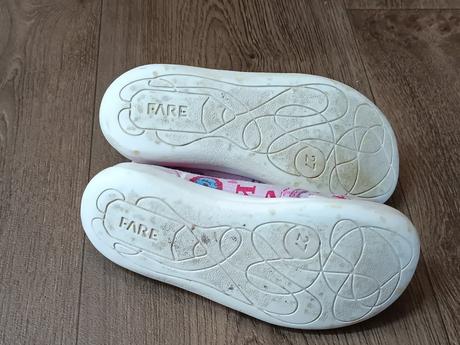1x dívčí bačkorky fare, 1x crocsy, vel.27, fare,27