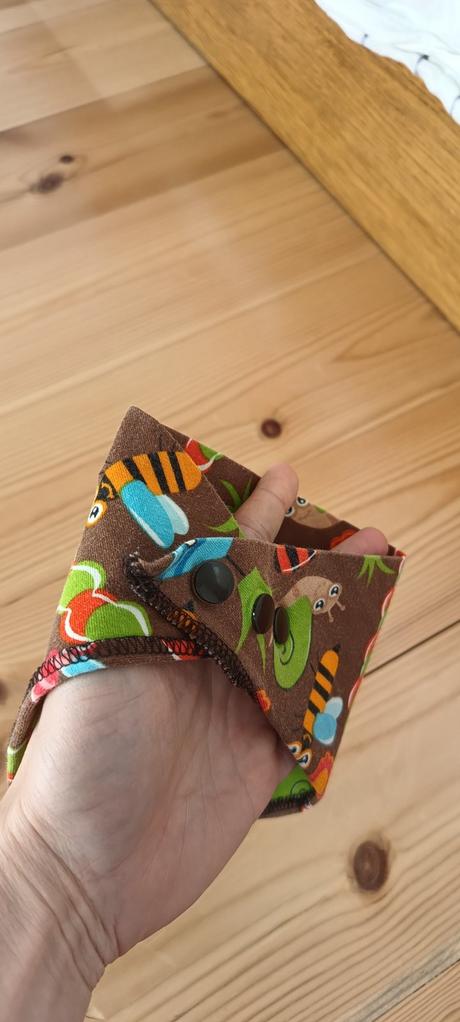 Šátek a slintáček, unuo,86