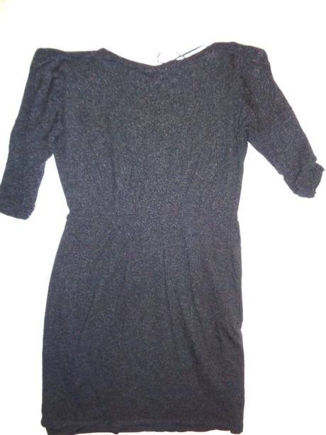 Pěkné příjemné teplejší šaty, 170