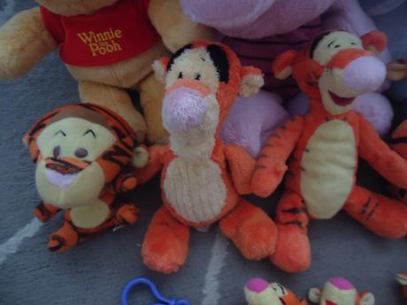 Mix plyšáků medvídek pů a jeho kamarádi,