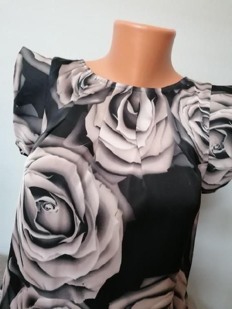 Halenka s květy, f&f,34