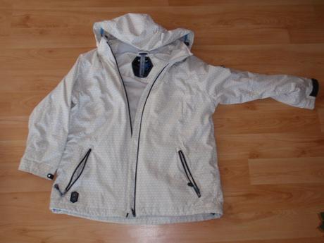 Softshellová bunda, 44