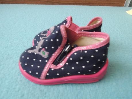 Papučky s kočičkou, 20