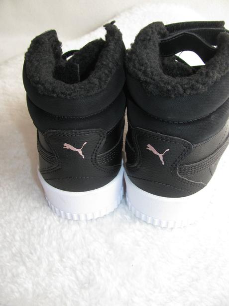 Kotníková černá zimní obuv puma vel.35,5, puma,35