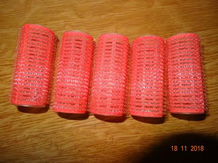 Plastové natáčky, 