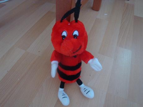 Plyšák - čmelák, 