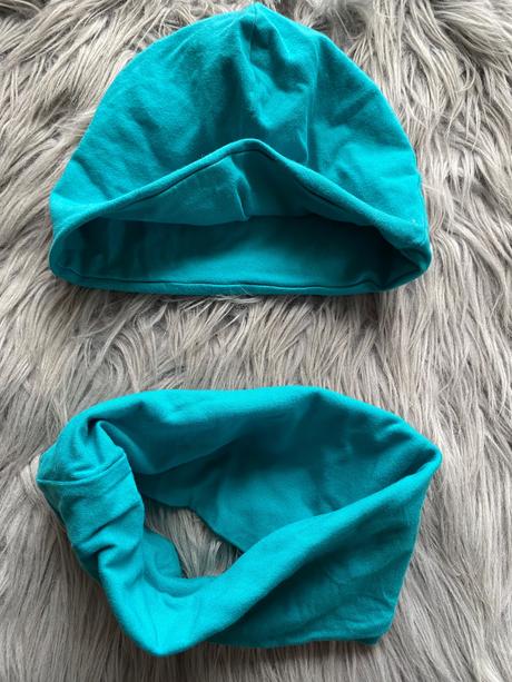 Čepice s nákrčníkem, 140