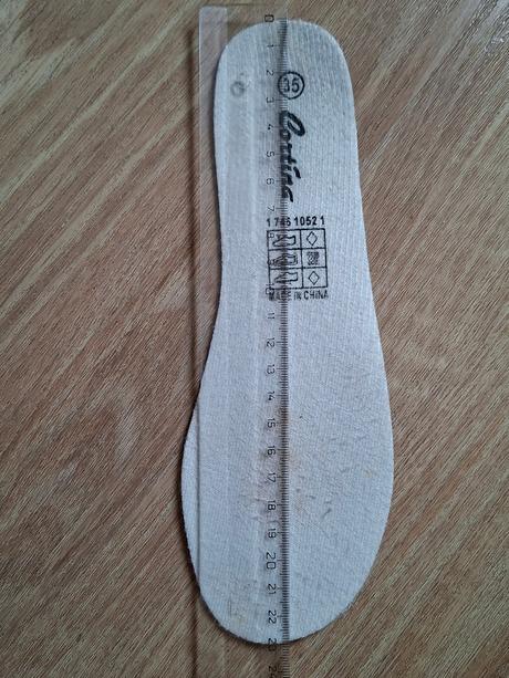 Holinky vel. 35, 35