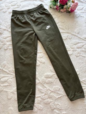 K6/ tepláky funkční zn.  nike - v.134-146, nike,134