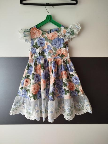 Šaty zn. dolly wears vel.110, 110