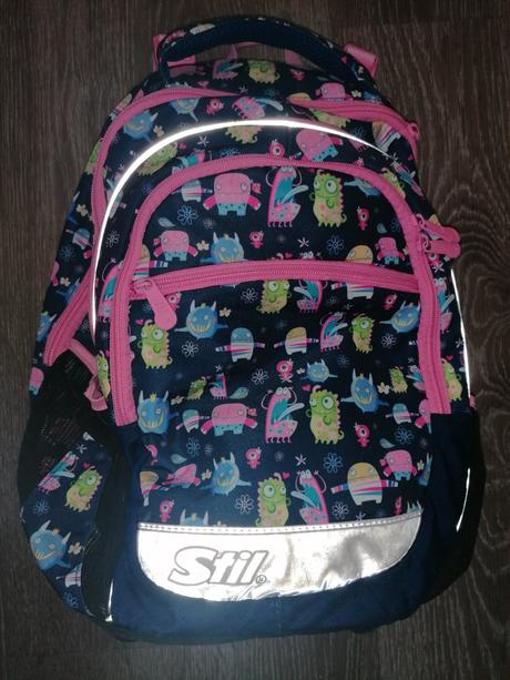 Školní batoh,