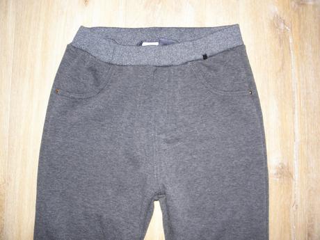 Dívčí šedé termolegíny zn. kugo vel.158, kugo,158