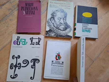 Knihy - svítání,  gepard, tři ..., v ráji, ďáblŭv,, 