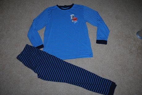 4x pyžamo 146/152 i jednotlivě, 146