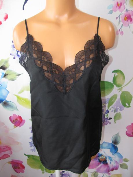 Hedvábný top s krajkou karl lagerfeld, 36