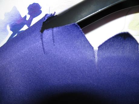 Karnevalový kostým zombie cheerleader, 