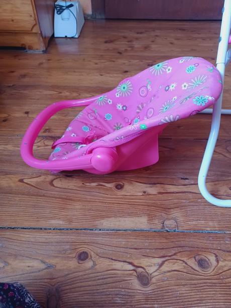 Teddies autosedačka a jídelní židlička pro panenky,