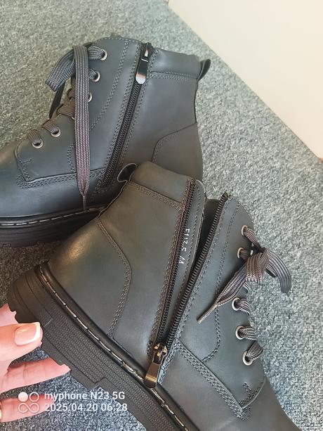 Boty zimní zn."cabin" vel "44", 44