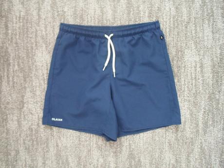 Modré plavkové kraťasy, 140