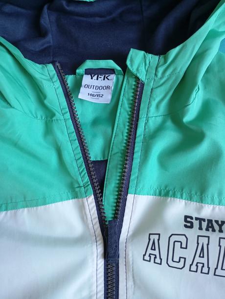 Jarní větrovka pro kluky top stav, kik,146
