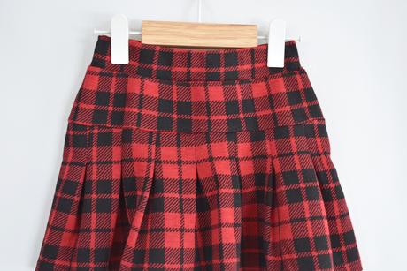 Sukně vel. 2 - 3 roky, 98