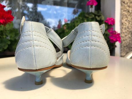 Svetle modre lakovane spicate boty 37 jessica, 37