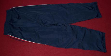 Šusťákové kalhoty, 152