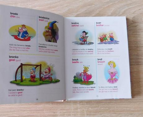 Dětský obrázkový slovník česko-anglický,