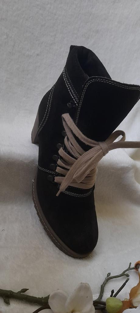 Polokozačky na blokovém podpatku, lasocki,40