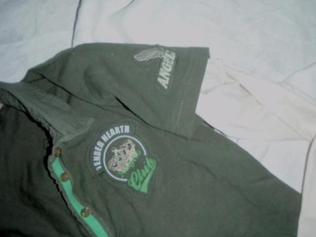 Krásné značkové khaki tričko s límečkem, 164