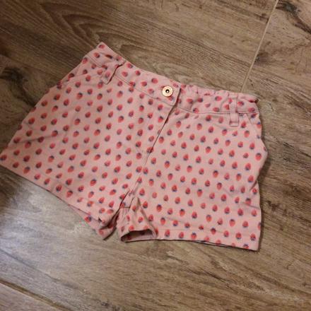 Kraťasy s jahůdkami next, next,134