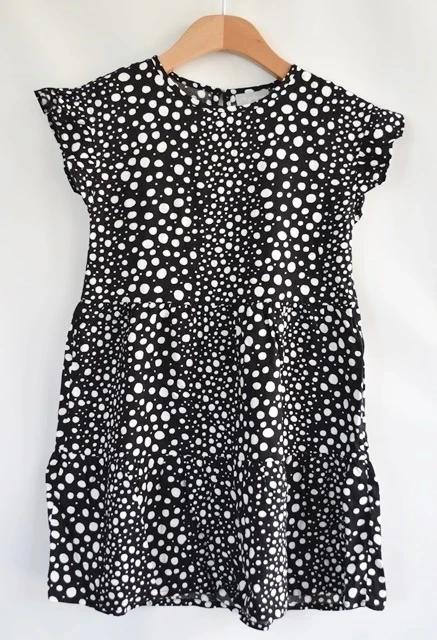 Šaty vel. 7 let, matalan,122