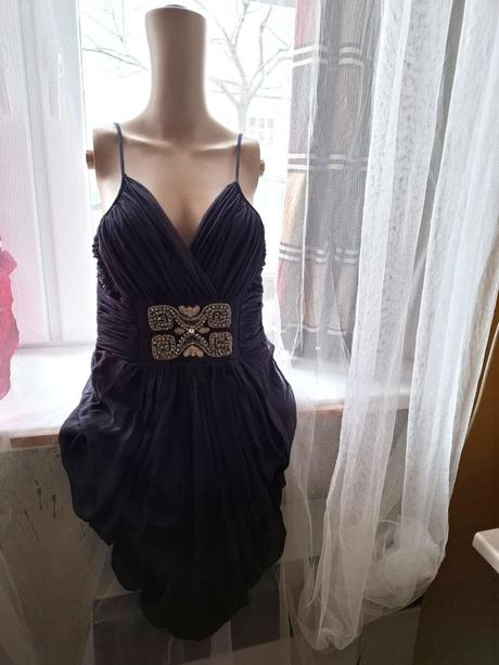 Černé hedvábné letní šaty, 38