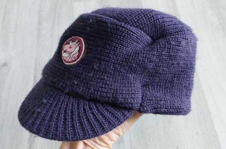 Čepice s šiltem, 104