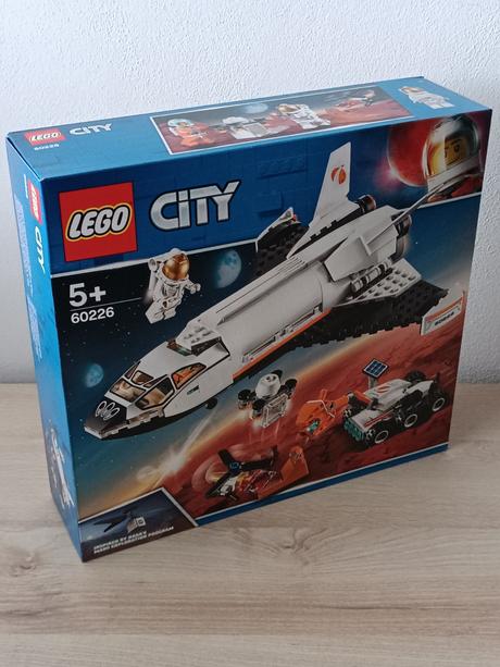 Lego city 60226 raketoplán zkoumající mars,