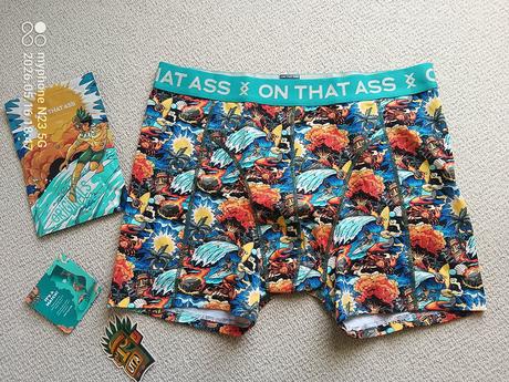 Trenkoslipy zn."on that ass tiki" vel."xxl", xxl
