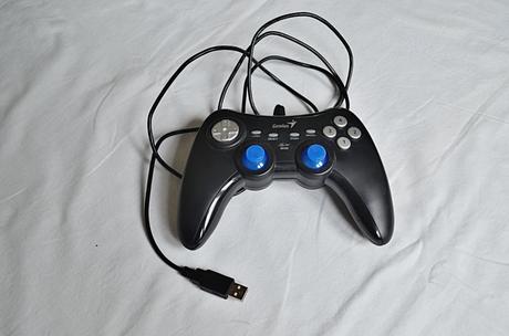 Ovladač na pc, genius