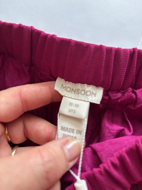 Ob/ sukně skládaná- v.12/13 let, monsoon,158