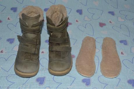 35 khaki zimní boty dzo vysoké sucháče kožíšek, 35