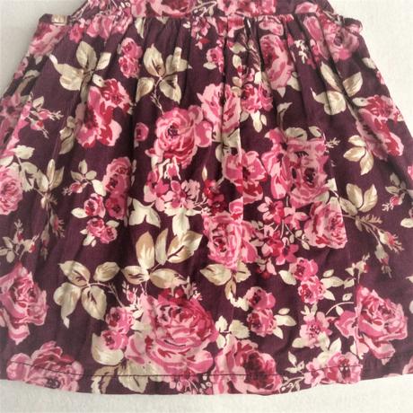 Manšestrové šatičky s růžičkami zn. george, george,74