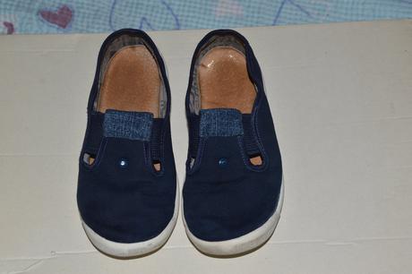 Zdravotní bačkorky, textilní tenisky, plátěnky, 27