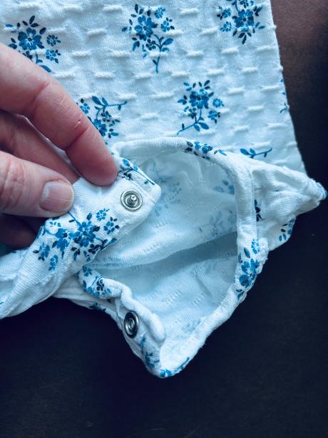 Overal dívčí s květy - v.3/6 měs, 68