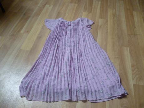 Krásné šaty vel. 6-7 c-a, c&a,122