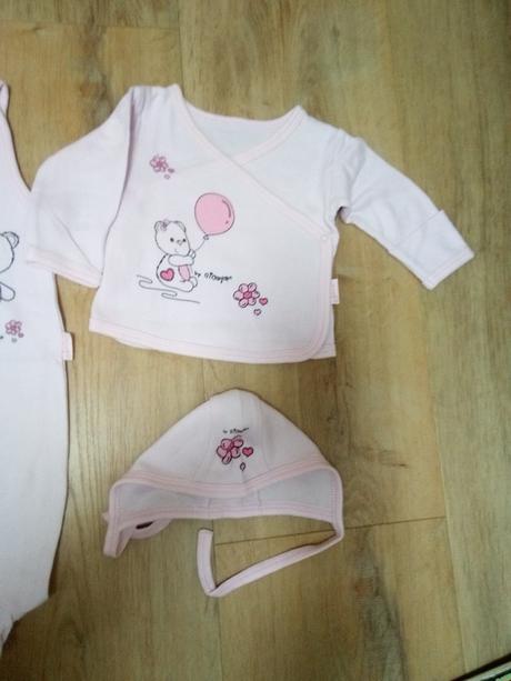 Komplet - body, kabátek, čepka, dupačky, 62
