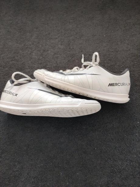 Sálovky nike vel. 35, nike,35