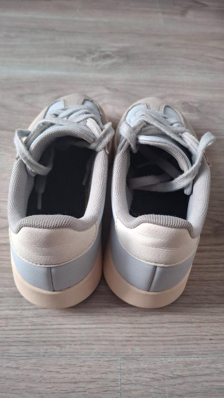 Kožené tenisky adidas barreda, adidas,36