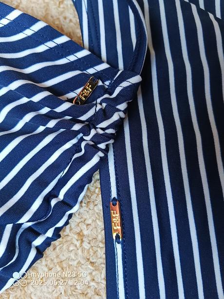 Plavky dvoudílné zn."f&f" vel."uni b,c", f&f