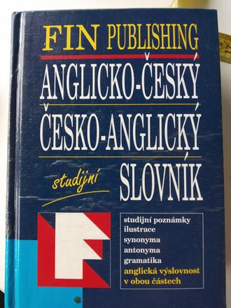Anglicko-český a česko-anglický slovník, r. 2002, 