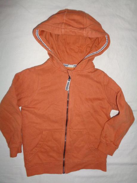 Pěkná skořicově hnědá mikina, tu,104